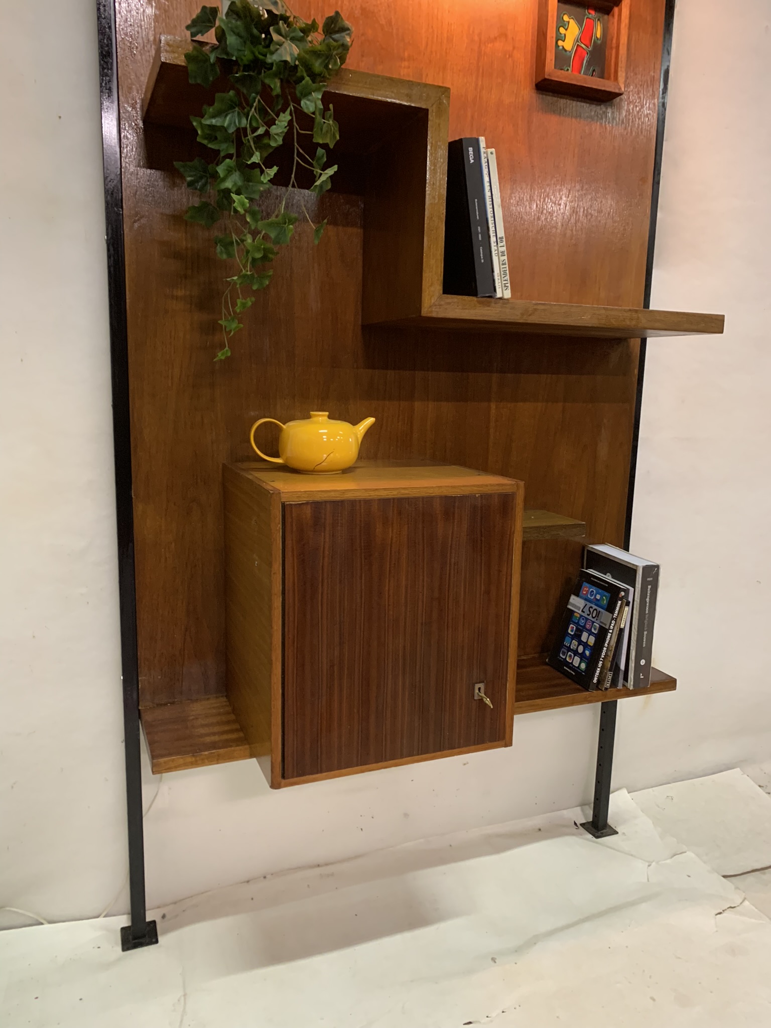 Wallunit Belgium Design 1964